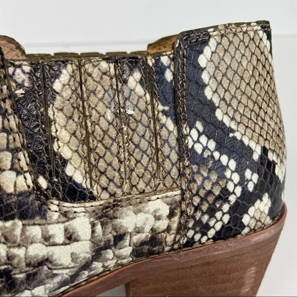 New Madewell Sonia Snake Embossed Chelsea Block Heel Ankle Boots Size 7.5